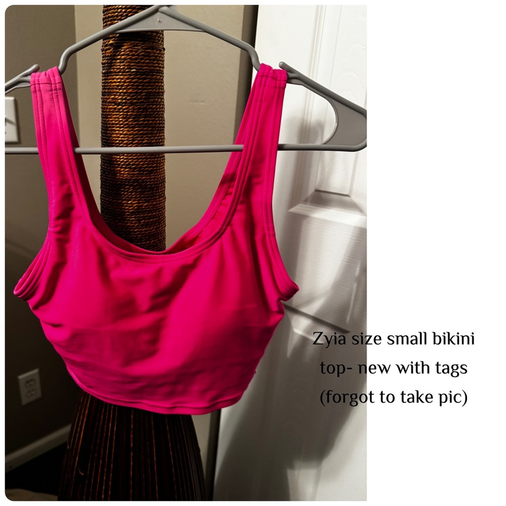 ZYIA Women's Hot Pink bikini top